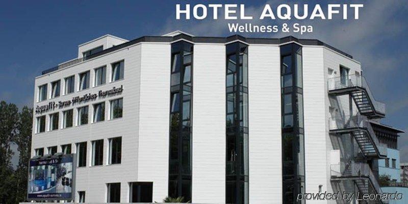 Wellness Hotel Aquafit Сурзее Екстериор снимка